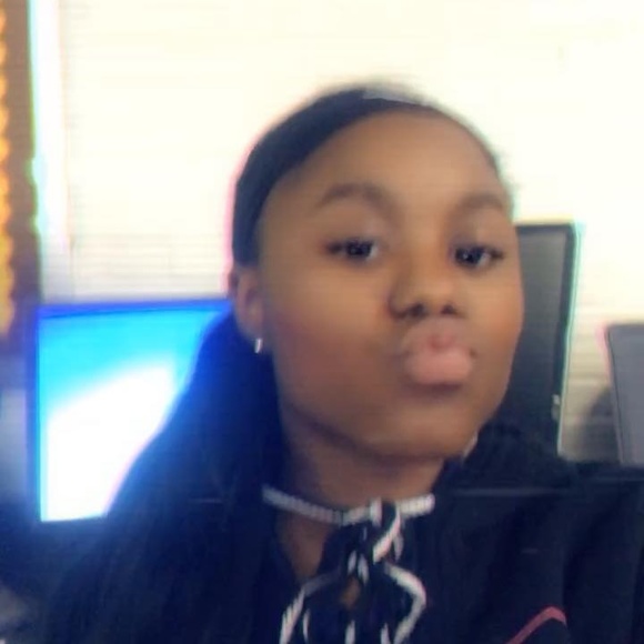 Meet the Posher Other - Meet your Posher, Qvêëñ